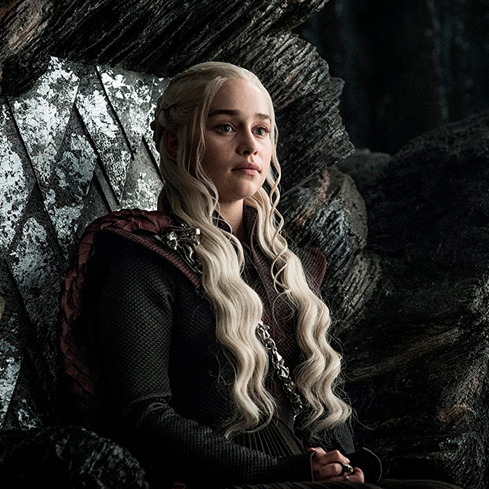 Em clima de despedida, Emilia Clarke faz homenagem à série <i>Game of Thrones</i>!