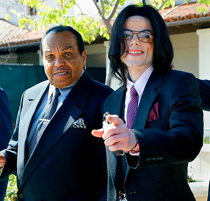 Com câncer, pai de Michael Jackson quebra o silêncio: <i>O sol se põe na hora certa</i>