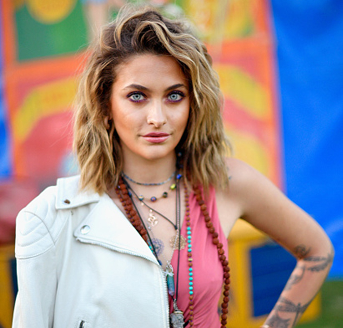 Paris Jackson critica publicação no <i>Twitter</i> do avô: -<i>Ele não publicou isso</i>