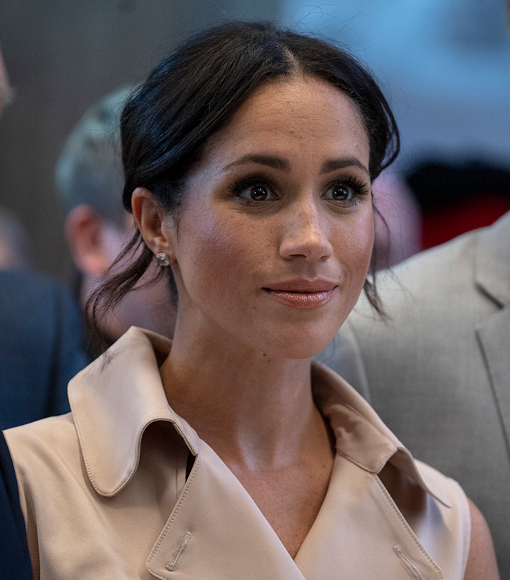 Caso engravide, Meghan Markle terá que banir peças de roupa de seu armário e não poderá ter chá de bebê