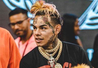 Rapper 6ix9ine sofre sequestro relâmpago e afirma ter visto o espírito ...