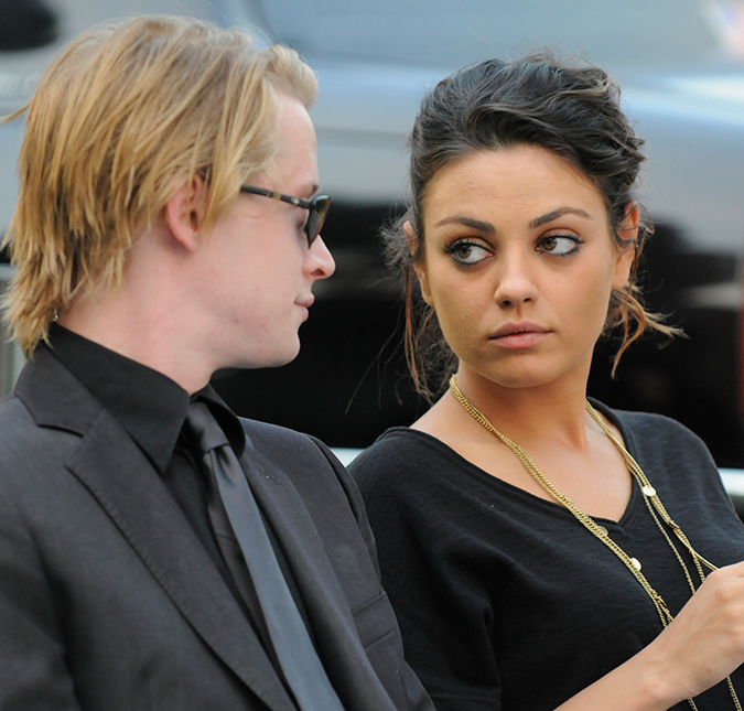 Mila Kunis diz se culpar por término com Macaulay Culkin: <I> - Eu estraguei tudo</i>