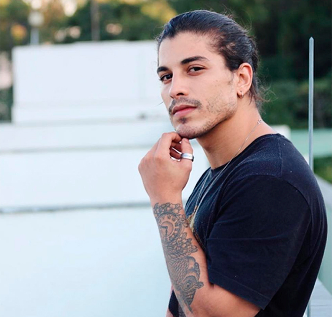 Douglas Sampaio se defende de acusações de ter agredido suas ex-namoradas