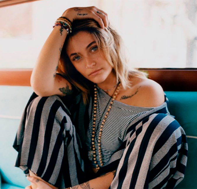 Paris Jackson reforça equipe de segurança e muda de casa após ator tentar asfixiá-la, diz <i>site</i>