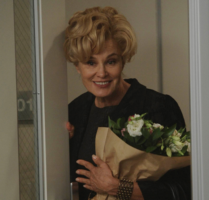 Jessica Lange é confirmada no elenco de <i>American Horror Story: Apocalipse</i>