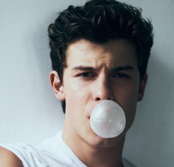 Algo que pouca gente sabe sobre Shawn, é que ele gosta muito de assuntos relacionados à nutrição, exercícios físicos e saúde, como ele revelou em um vídeo para a AMP Radio. Algo que pouca gente sabe sobre Shawn, é que ele gosta muito de assuntos relacionados à nutrição, exercícios físicos e saúde, como ele revelou em um vídeo para a AMP Radio.