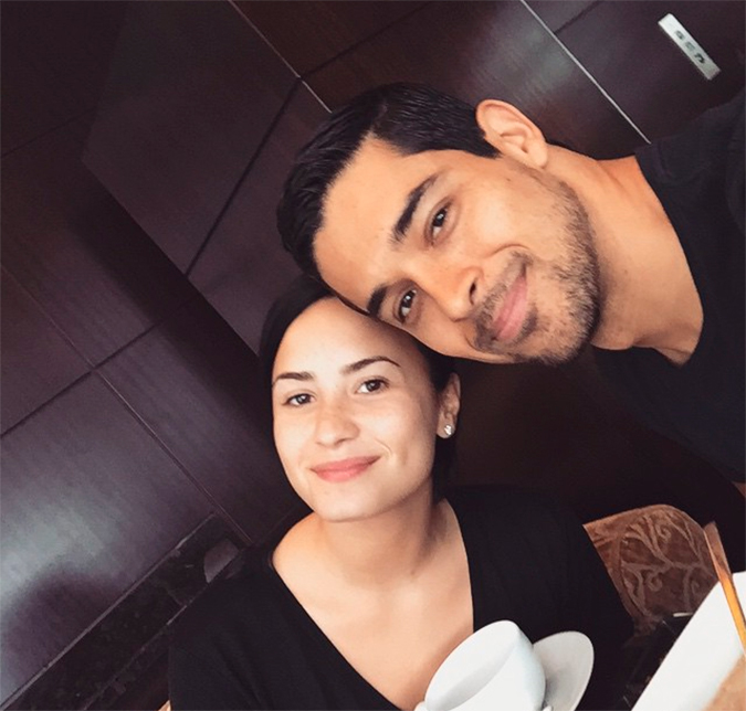 Ex quer pedir Demi Lovato em casamento após susto com overdose, diz <I>site</i>