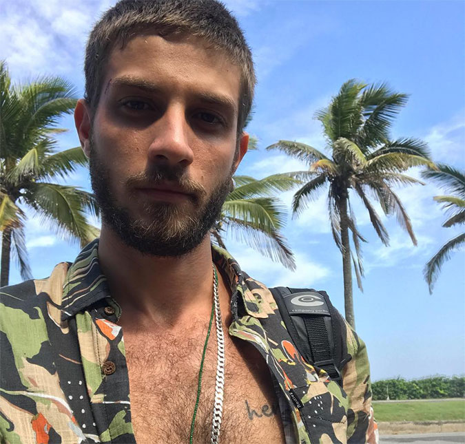Colunista afirma ter sido ameaçado de morte por Chay Suede