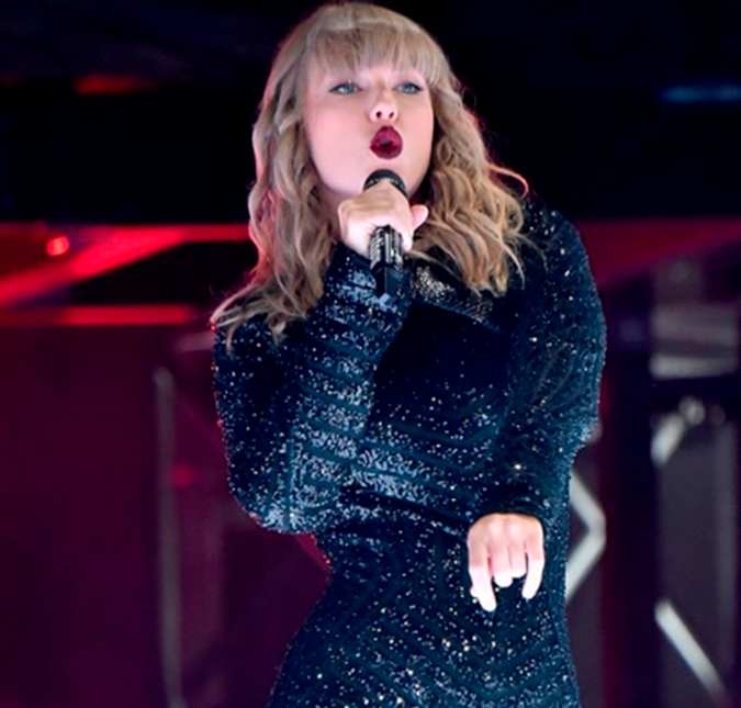 Taylor Swift vai as lágrimas em <i>show</i> ao relembrar episódio de assédio sexual
