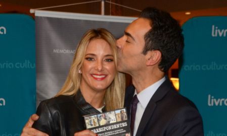 Ticiane Pinheiro e César Tralli trocam beijos em lançamento de livro, veja as fotos!