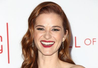 Sarah Drew revela como se sentiu ao ser afastada de <i>Grey's Anatomy: <i>- Eu chorei muito</i>