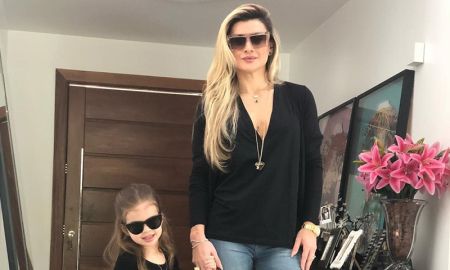Mirella Santos combina <I>look</i> com a filha, Valentina, e esbanja fofura, confira!