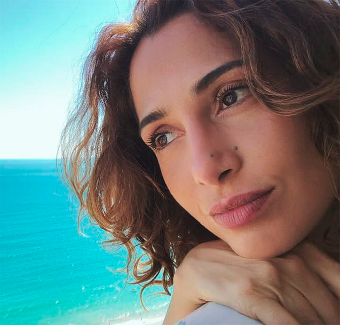 Quase dois anos depois da morte de Domingos Montagner, Camila Pitanga explica porque está longe das telinhas