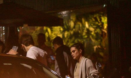 Juliana Paiva e Nicolas Prattes são clicados após jantar em São Paulo