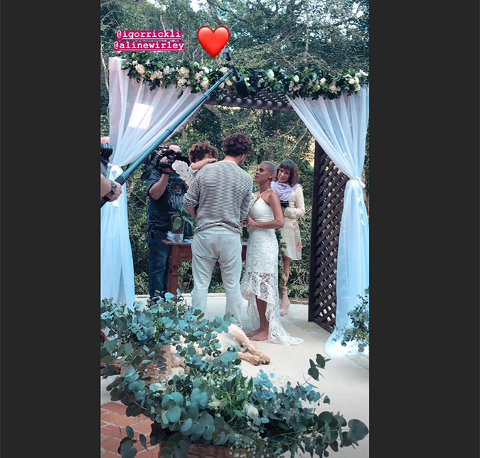 Com presença de Sabrina Sato, Aline Wirley e Igor Rickli renovam votos de casamento; saiba detalhes!