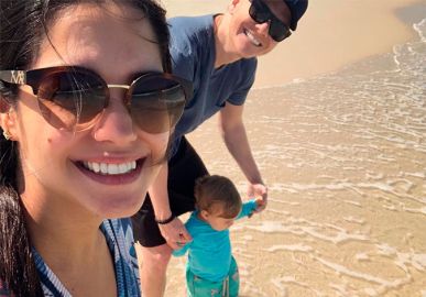 Melinda brinca com Michel Teló e incentiva o pai: <i>- Você consegue, neném</i>
