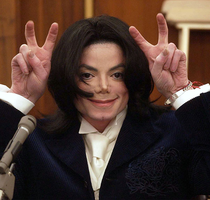 Gravadora confessa ter lançado músicas com vocais falsos de Michael Jackson
