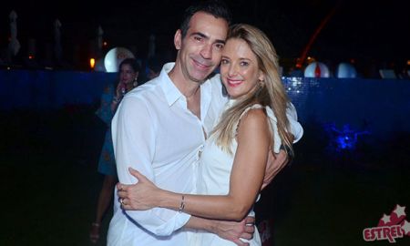 Na Bahia, Ticiane Pinheiro e César Tralli curtem <i>show</i> em clima de romance!