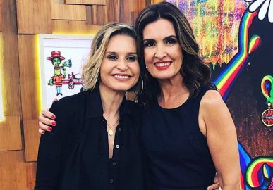 Paula Burlamaqui se desculpa após declaração religiosa polêmica : <i> -Foi um vacilo horroroso!</i> Entenda