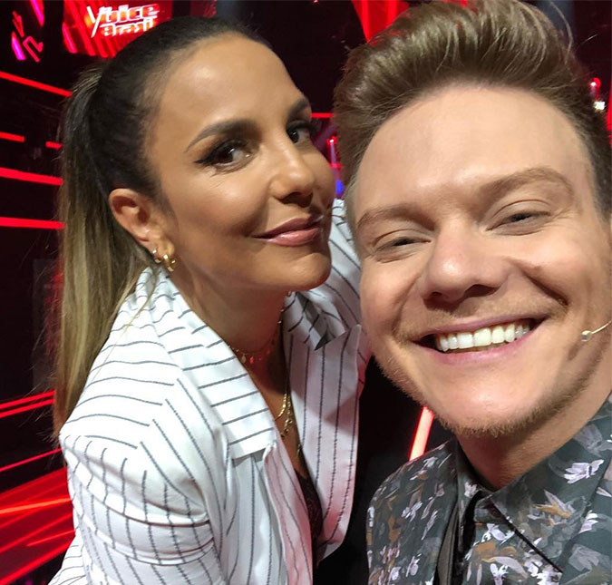 Times de Michel Teló e Ivete Sangalo causam confusão na <i>web</i> durante <i>The Voice Brasil</i>