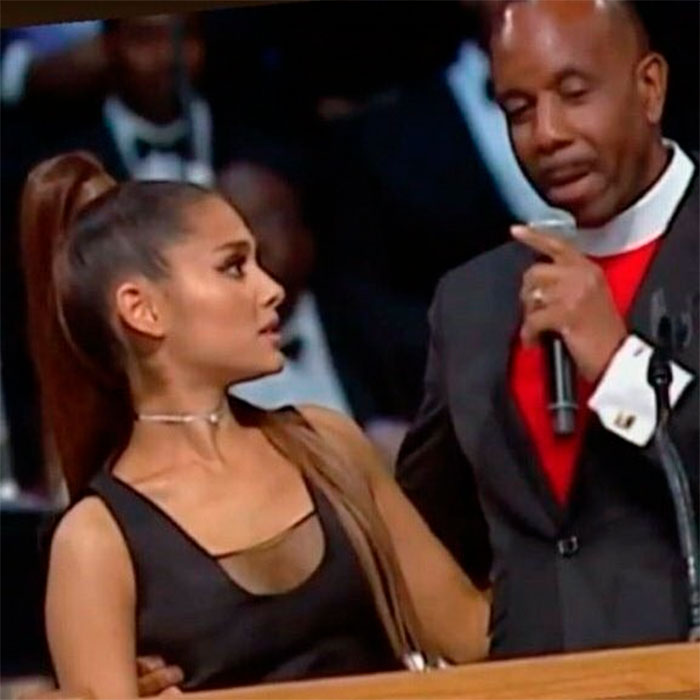 Bispo de funeral se envolve em polêmica com Ariana Grande e fãs se revoltam, entenda