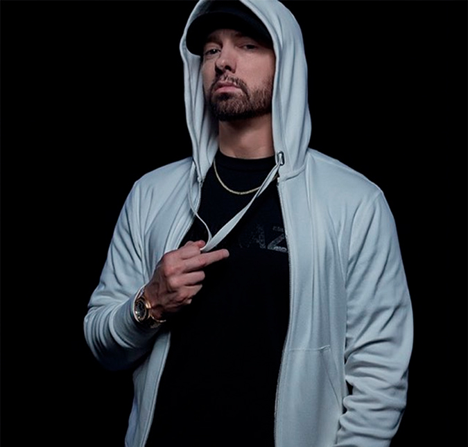 Eminem lança novo álbum surpresa