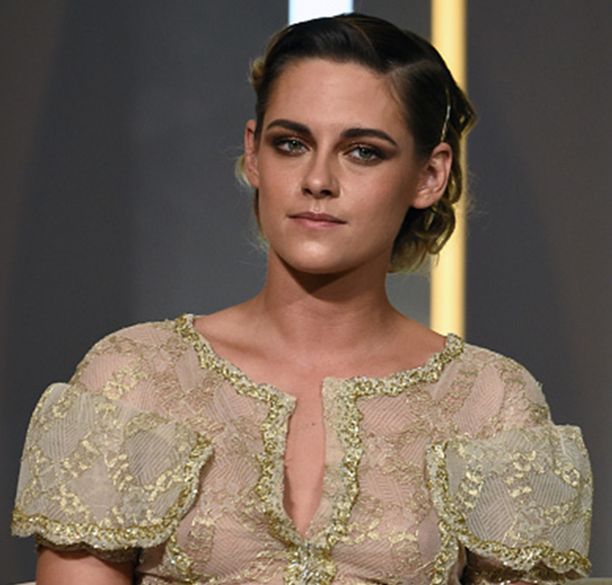 Kristen Stewart fala sobre filme que está escrevendo: - <i> Vou definitivamente ser vulgar e descarada</i>