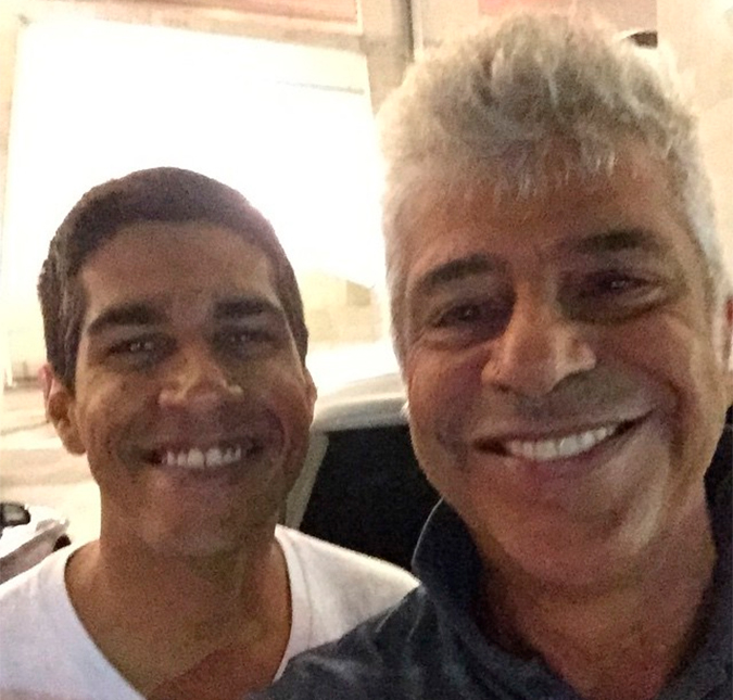 Ex-marido de Lulu Santos está namorando uma mulher
