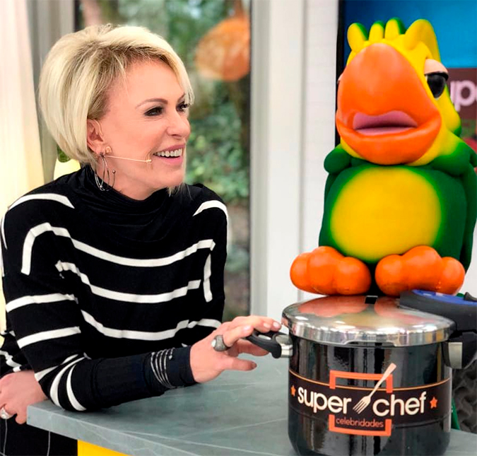 Ana Maria Braga <i>some</i> do <i>Mais Você</i> e Louro José entrega detalhe íntimo da apresentadora