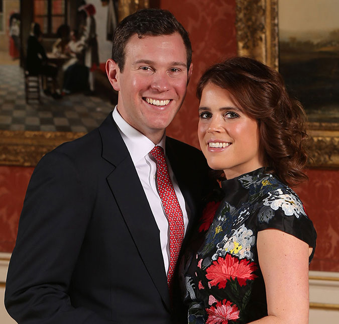 Princesa Eugenie estaria desesperada para superar casamento de Meghan Markle, entenda