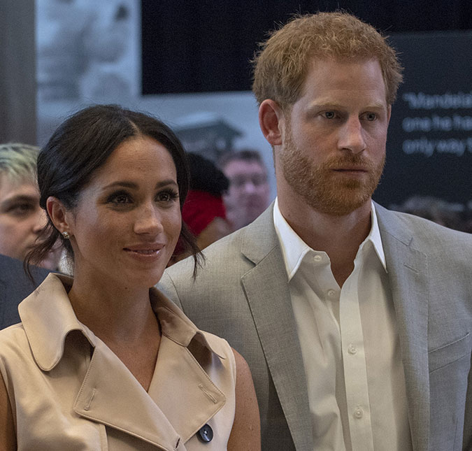 Rainha Elizabeth II obrigou Meghan Markle a realizar testes de fertilidade antes de casamento com príncipe Harry