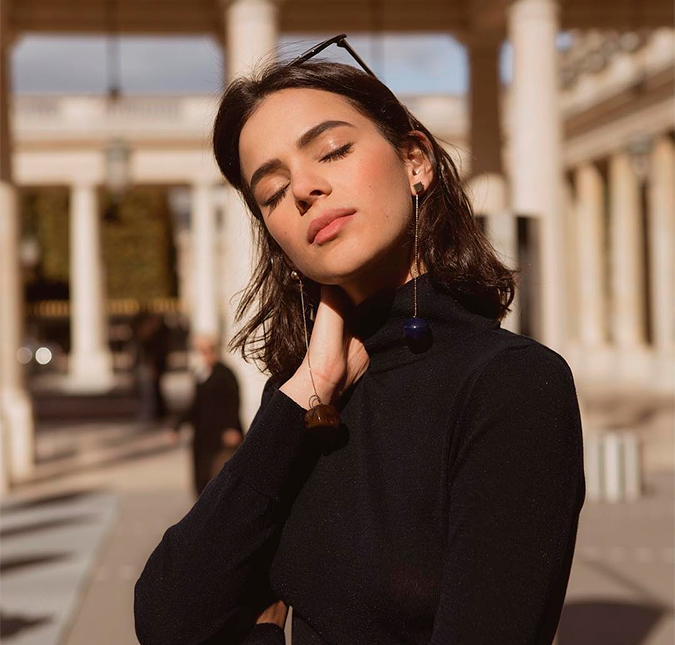 Bruna Marquezine revela que saiu da casa dos pais e está morando sozinha