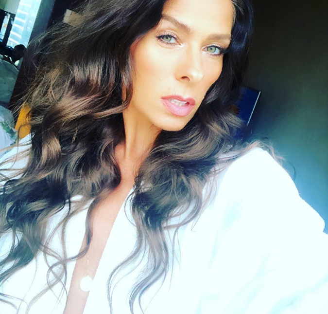Adriane Galisteu conta que quer ter mais um filho: -<i> Quando a novela acabar, vou tentar ter outro</i>