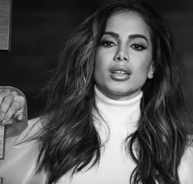Anitta dispara: <I>As pessoas têm medo de errar. O que pode acontecer de tão grave?</i>