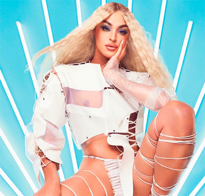 Pabllo Vittar lança novo álbum e presenteia fãs com clipe de <i>Disk Me</i>