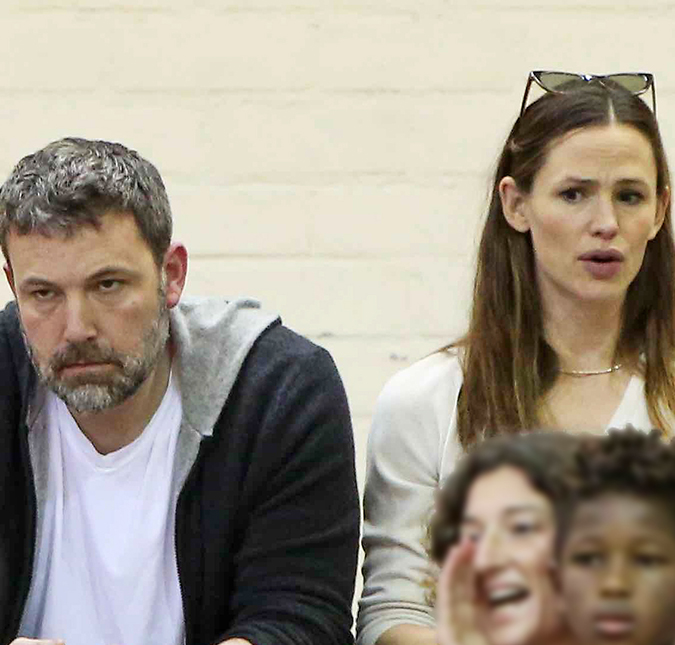 Jennifer Garner irá cortar contato de Ben Affleck com os filhos caso ele volte aos velhos vícios, diz fonte