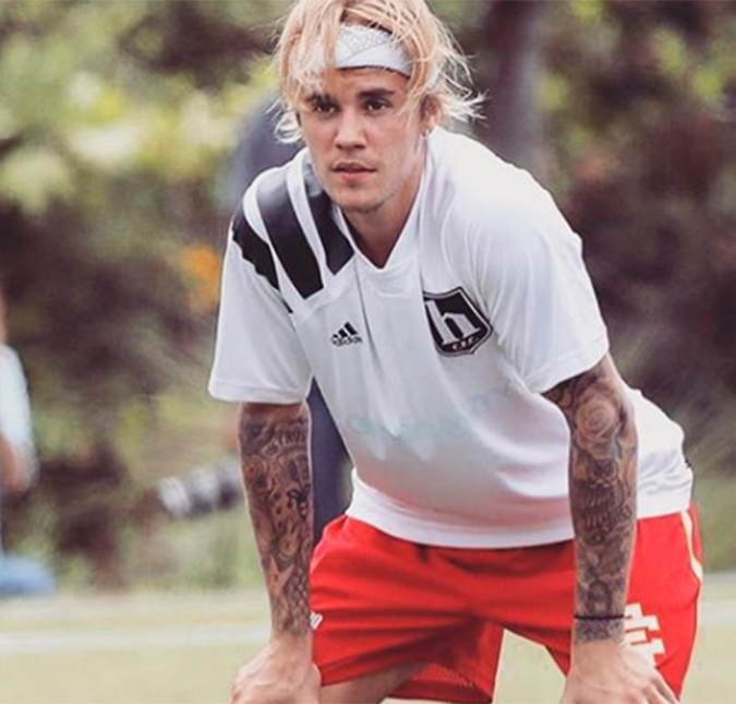 Homem que se passou por Justin Bieber na <i>internet</i> é condenado a quase quatro anos de prisão