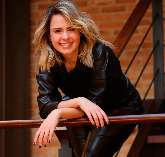 Após ser eliminada de <i>A Fazenda 10</i>, Ana Paula fica indignada e questiona edição do programa