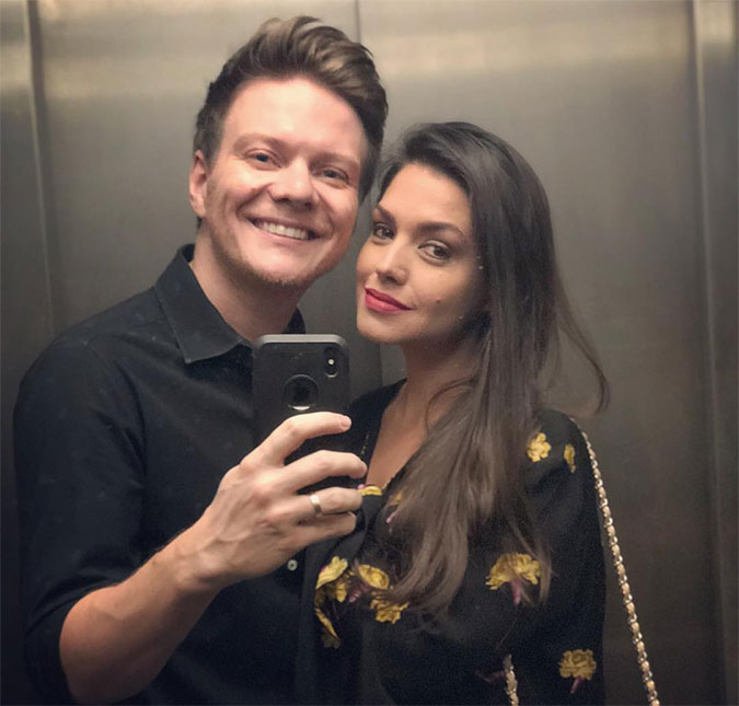 Michel Teló passa sufoco, mas depois curte noite romântica com Thais Fersoza