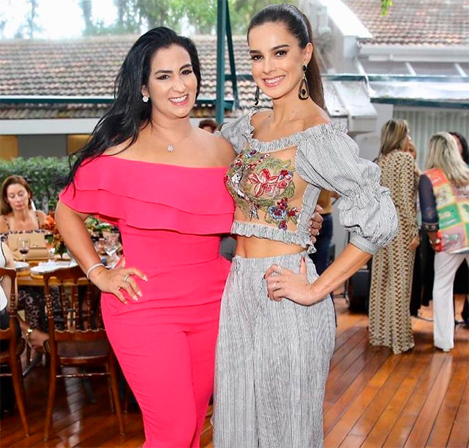 Fabiola Gadelha sobe no palco e rebola no aniversário de Vera Viel!