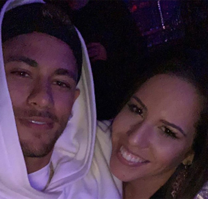 Ao lado de amigos, Neymar curte <i>show</i> de Thiaguinho em Paris, veja vídeos!