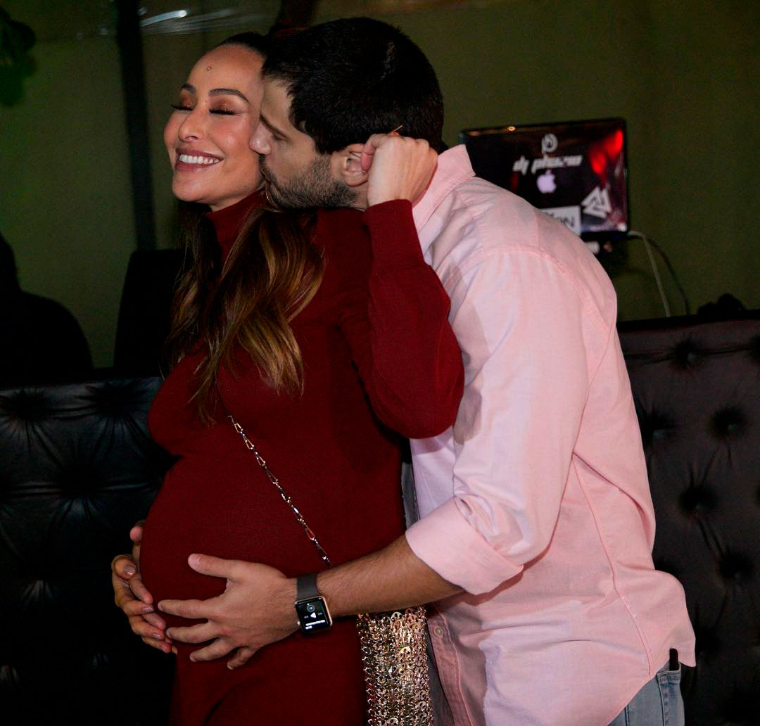 Ticiane Pinheiro revela como vê maternidade de Sabrina Sato: -<i>Ela vai ser uma mãezona</I>