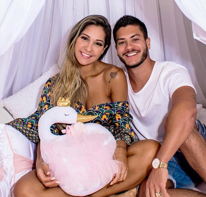 Mayra Cardi descobre causa da infecção que teve pós-parto e desabafa