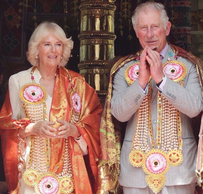 Em outra ocasião, princesa Diana chegou a declarar, em entrevista à BBC, que o seu casamento com o príncipe Charles estava lotado, já que existiam três pessoas. O terceiro elemento, no caso, era Camilla.