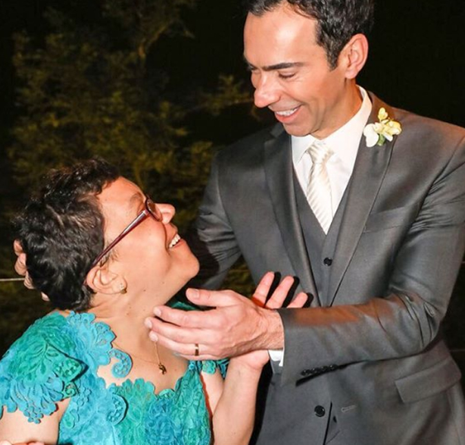 César Tralli faz homenagem para a irmã falecida: <i>Sete meses de saudade</i>