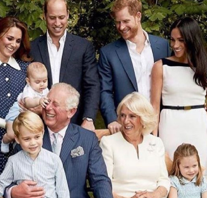 Nova foto do aniversário de 70 anos de Príncipe Charles mostra ataque de fofura de príncipe Louis; veja!