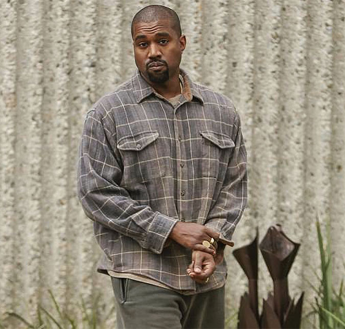 Kanye West sofre ameaça de sequestro na África, diz <i>site</i>