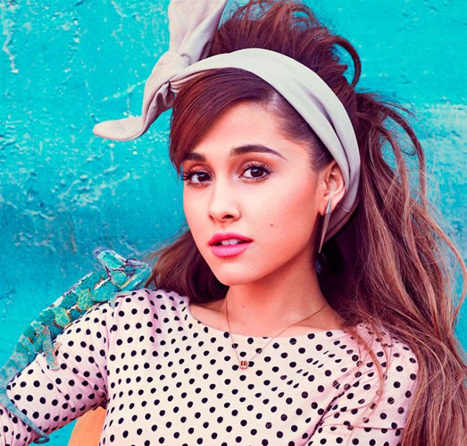 O ruivo foi saindo aos poucos...