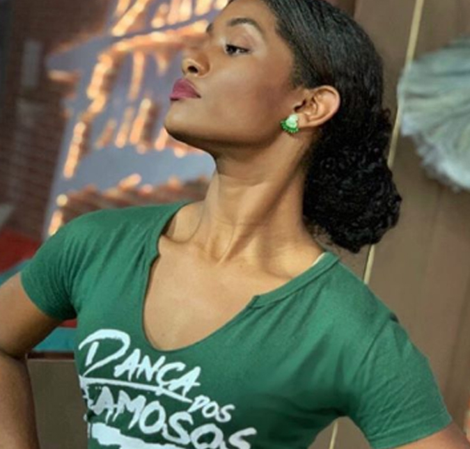 Erika Januza entra na justiça contra pessoas que enviaram ataques racistas à ela