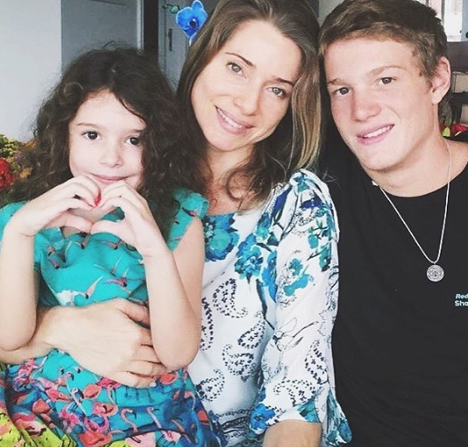 Letícia Spiller educa a filha para enfrentar o machismo